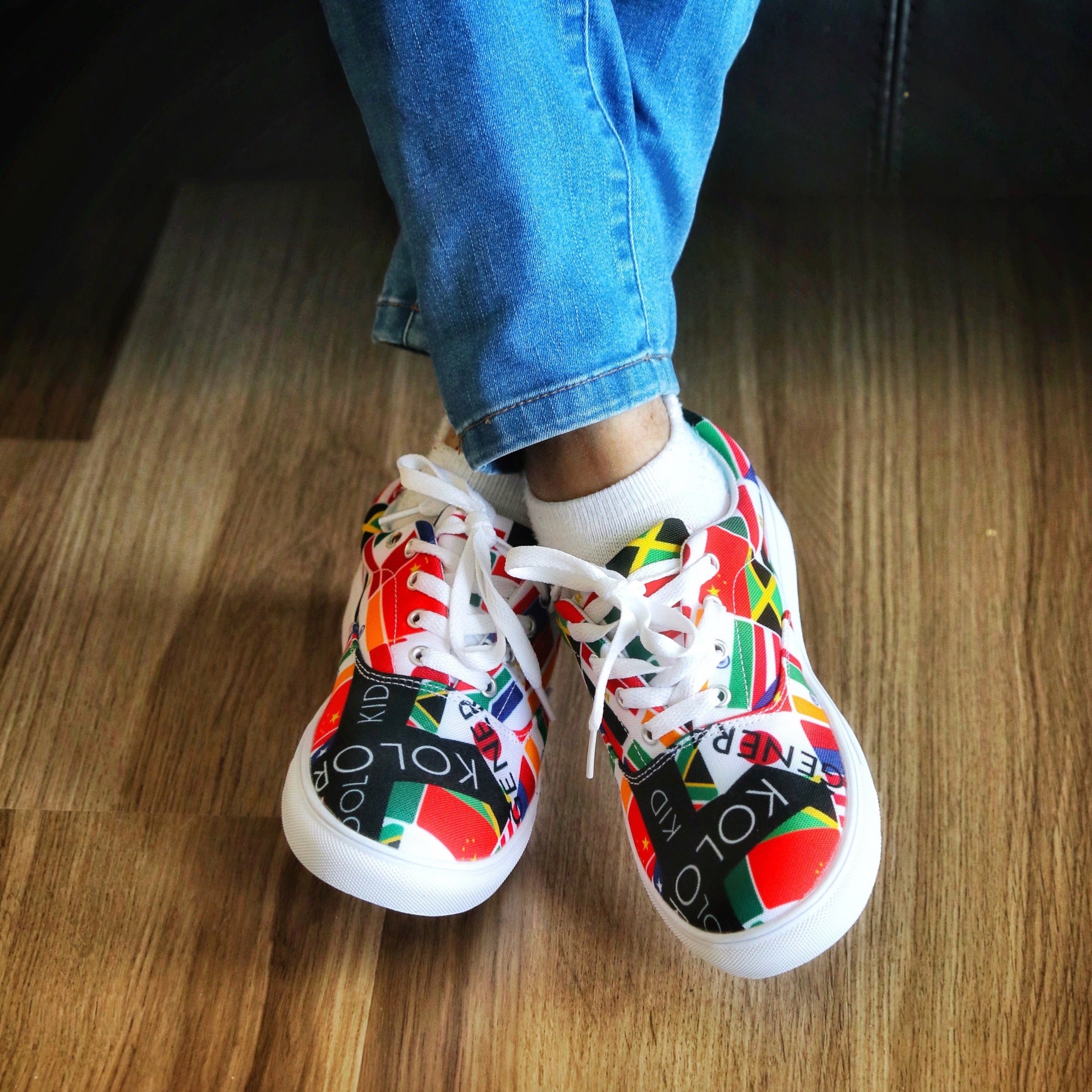 Global Kid Low Lace Up Women